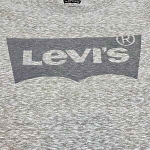 Levi’s T-Shirt Boys Gray Size Medium 10/12 Short Sleeve Heather Grey
